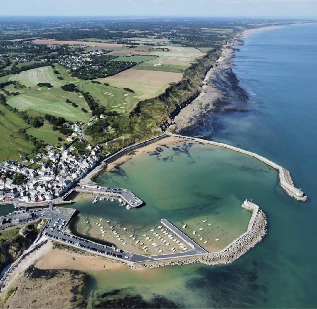Cote Cottage Apt 3 Chambres Bien Equipee Vue Imprenable Sur Port Et Mer Etreham Exterior photo