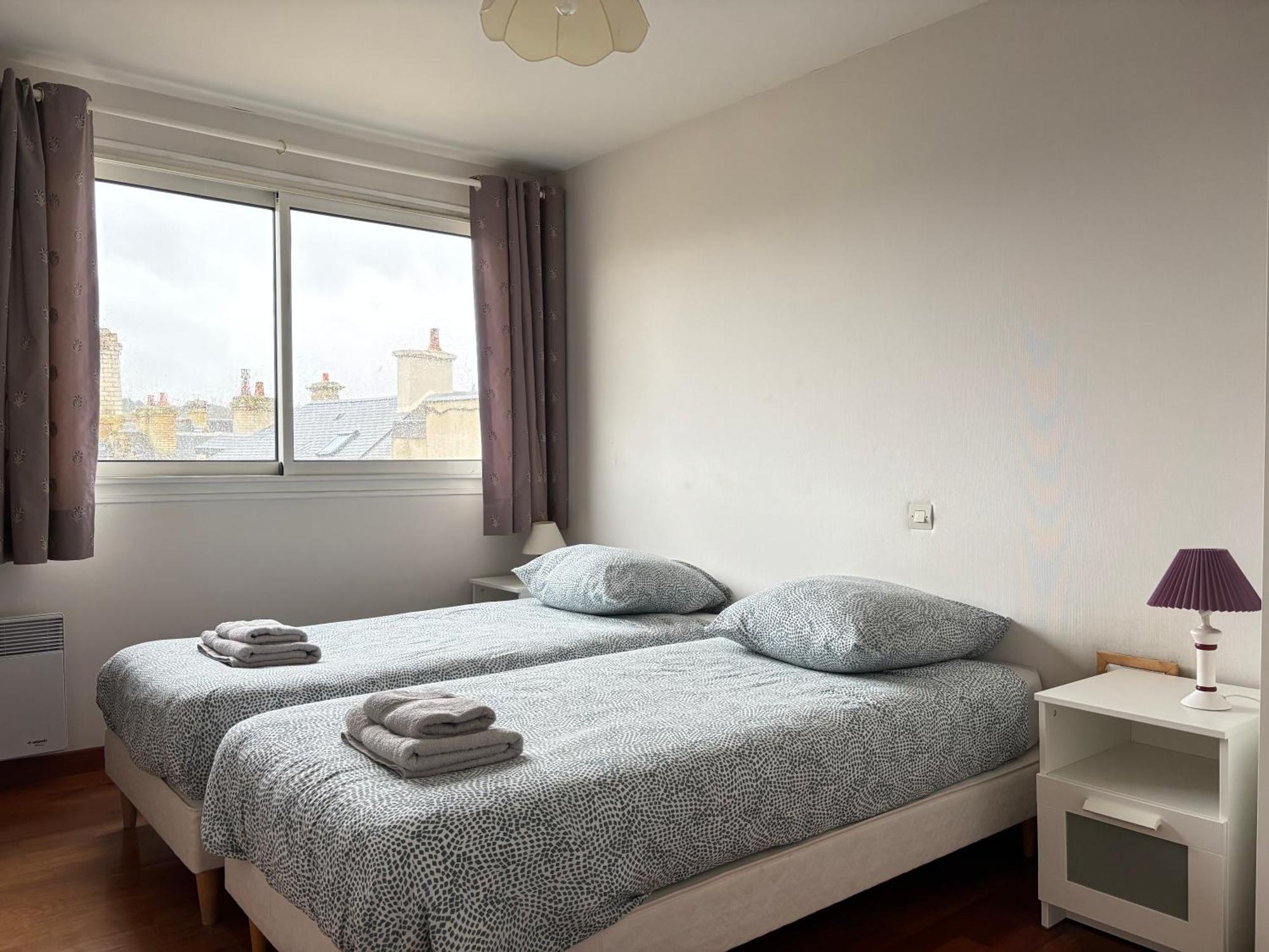 Cote Cottage Apt 3 Chambres Bien Equipee Vue Imprenable Sur Port Et Mer Etreham Exterior photo